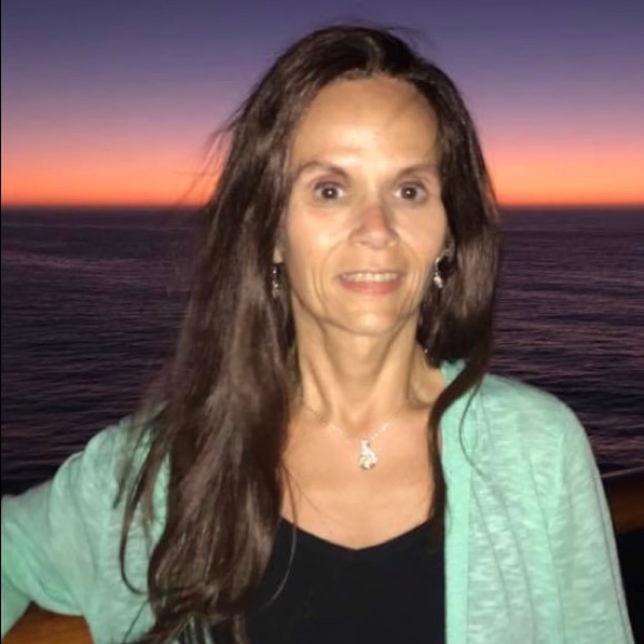 Meet your Posher, Michele - Picture 6 of 7